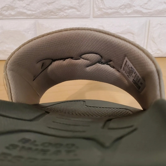 Under Armour Size 11 UA Project Rock Slides 2.0 - Picture 10 of 12